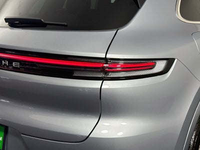 2024 Porsche Cayenne Base