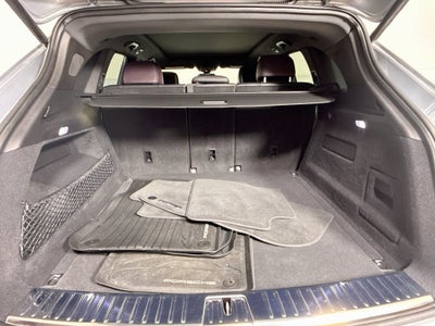 2024 Porsche Cayenne Base