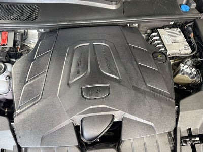 2024 Porsche Cayenne Base