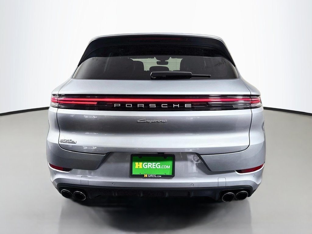 2024 Porsche Cayenne Base