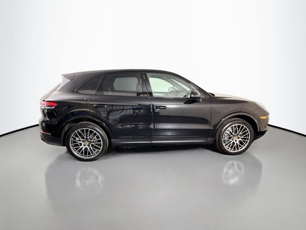 2023 Porsche Cayenne Platinum Edition