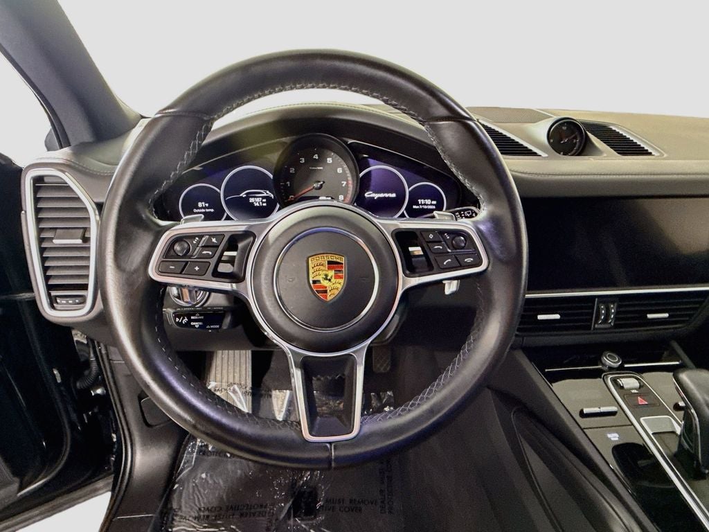 2023 Porsche Cayenne Platinum Edition