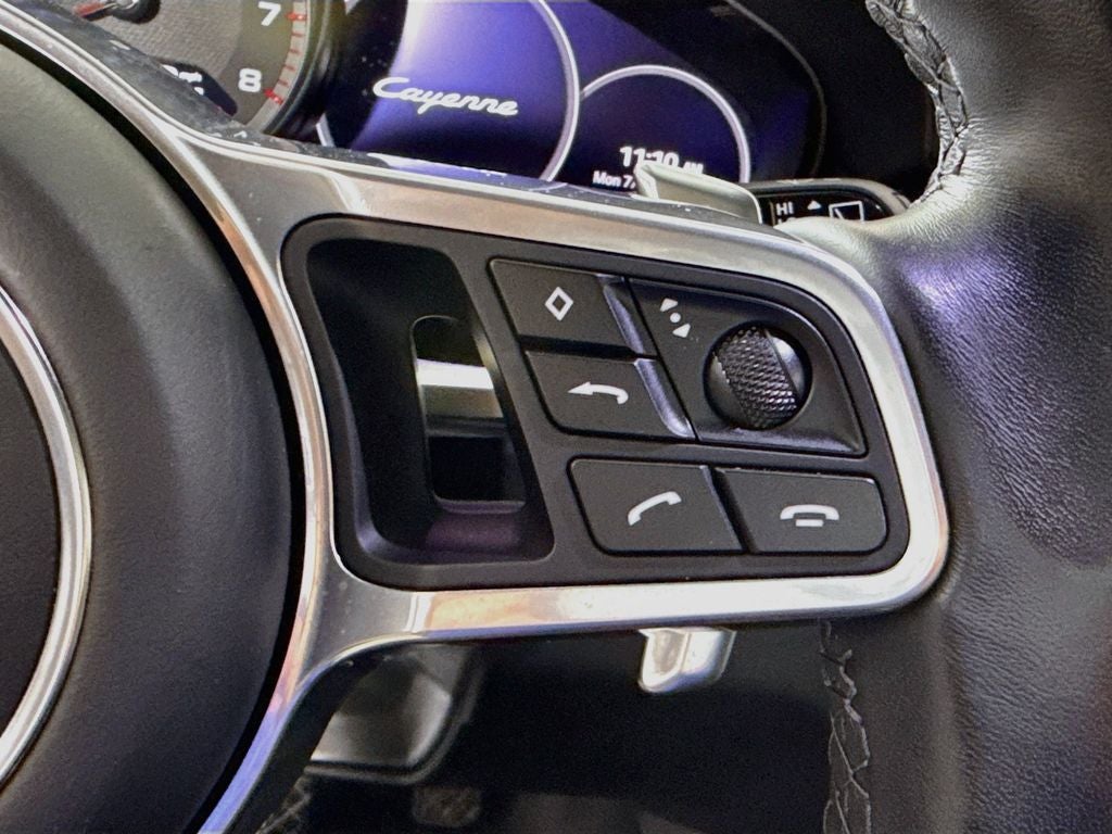 2023 Porsche Cayenne Platinum Edition