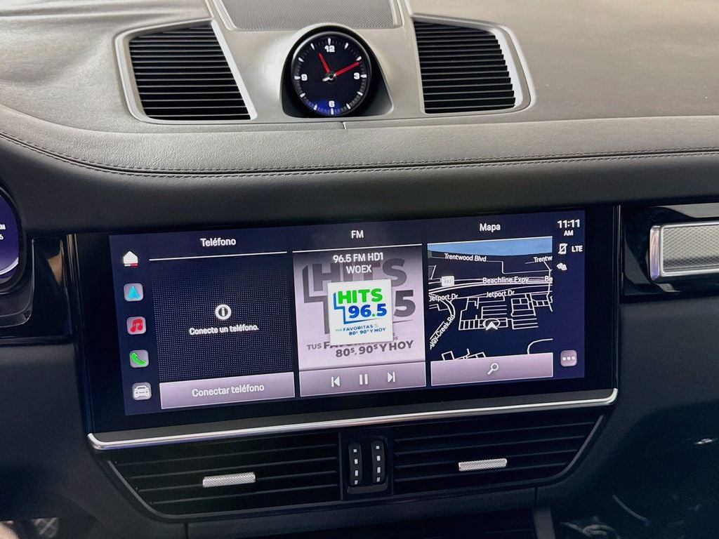 2023 Porsche Cayenne Platinum Edition