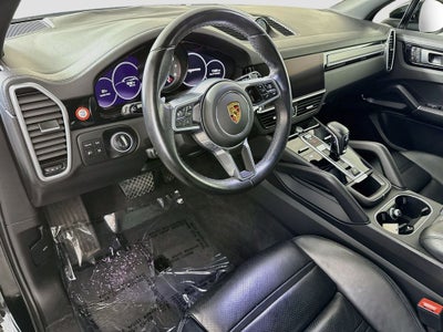 2023 Porsche Cayenne Platinum Edition