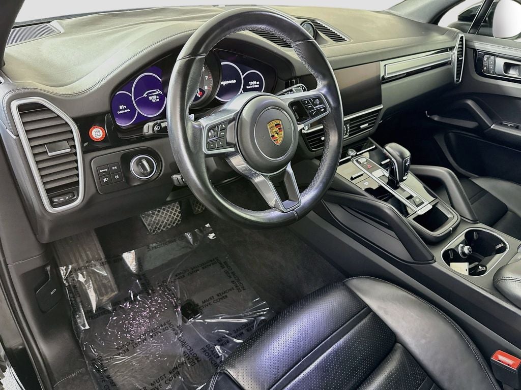 2023 Porsche Cayenne Platinum Edition