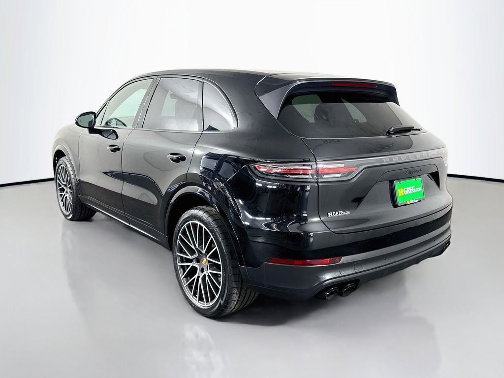 2023 Porsche Cayenne Platinum Edition
