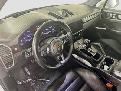 2023 Porsche Cayenne Turbo