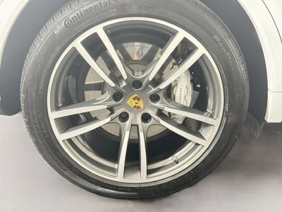 2023 Porsche Cayenne Turbo