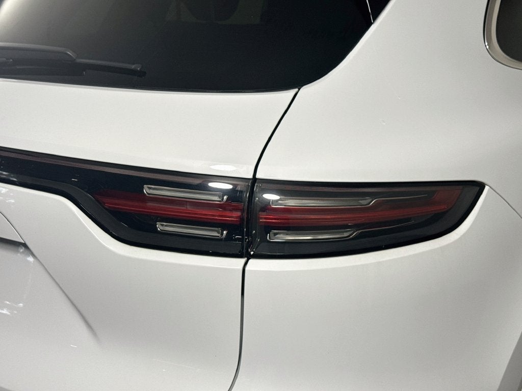 2023 Porsche Cayenne Turbo