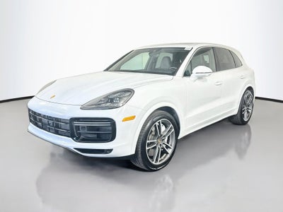 2023 Porsche Cayenne Turbo