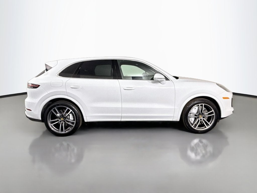 2023 Porsche Cayenne Turbo