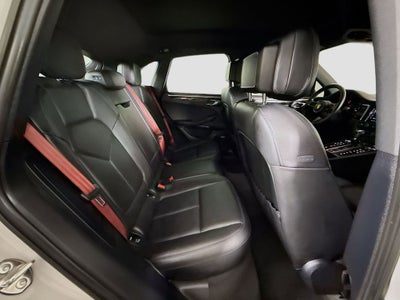 2022 Porsche Macan S
