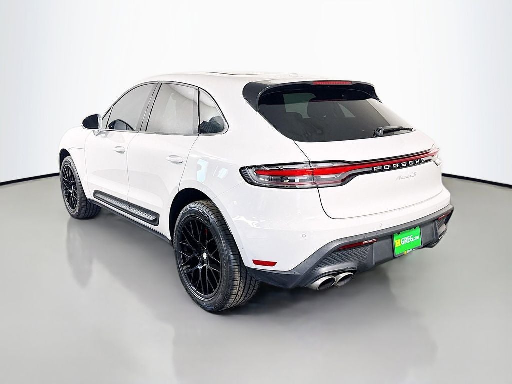 2022 Porsche Macan S