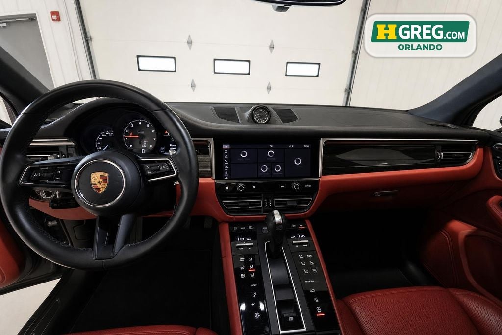 2022 Porsche Macan S