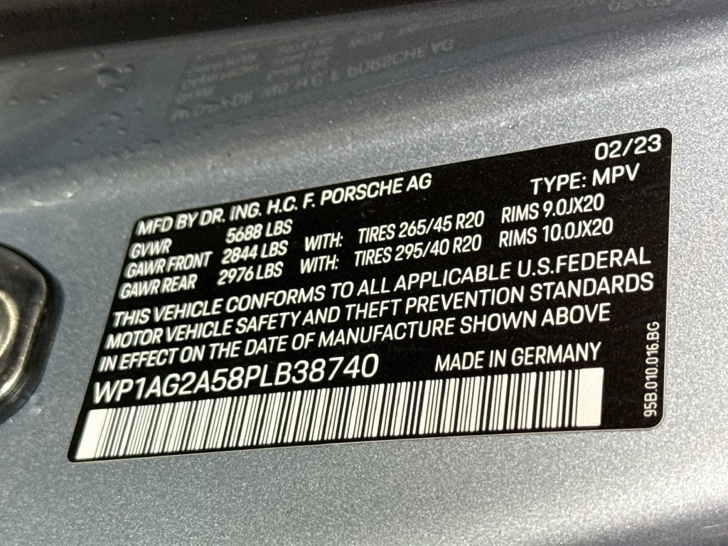 2023 Porsche Macan S