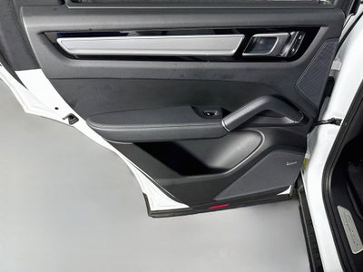 2023 Porsche Cayenne Coupe Platinum Edition