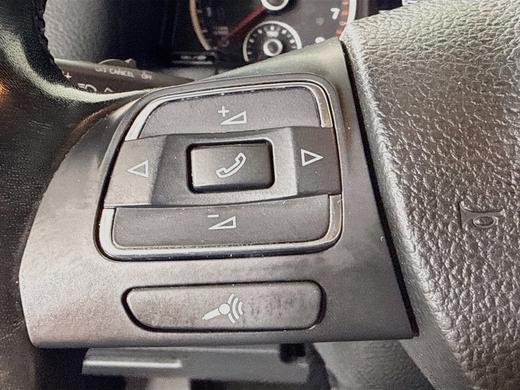 2018 Volkswagen Tiguan Limited 2.0T 4Motion