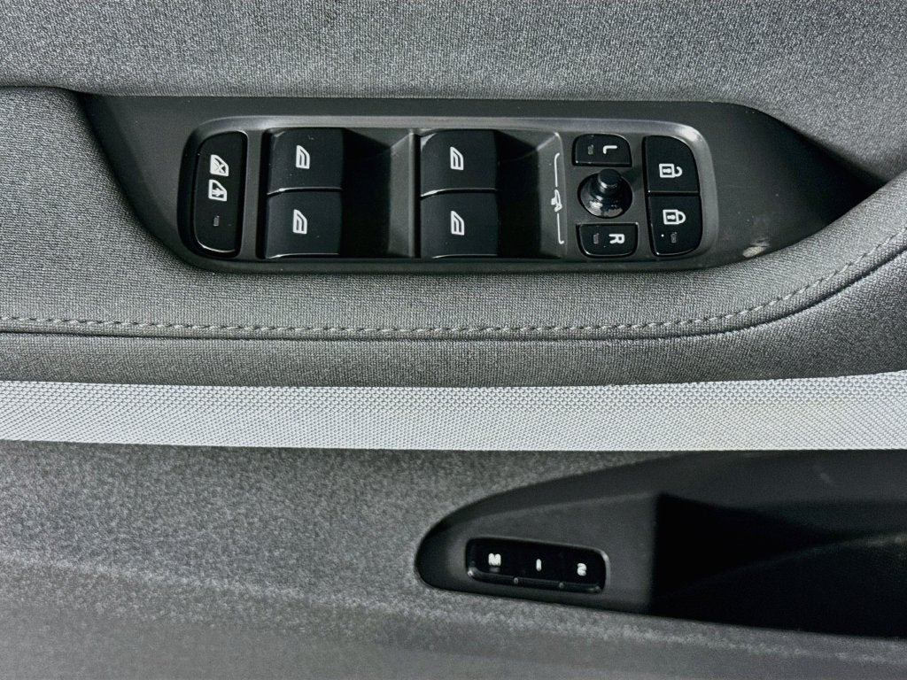 2024 Polestar 2 Long Range Dual Motor
