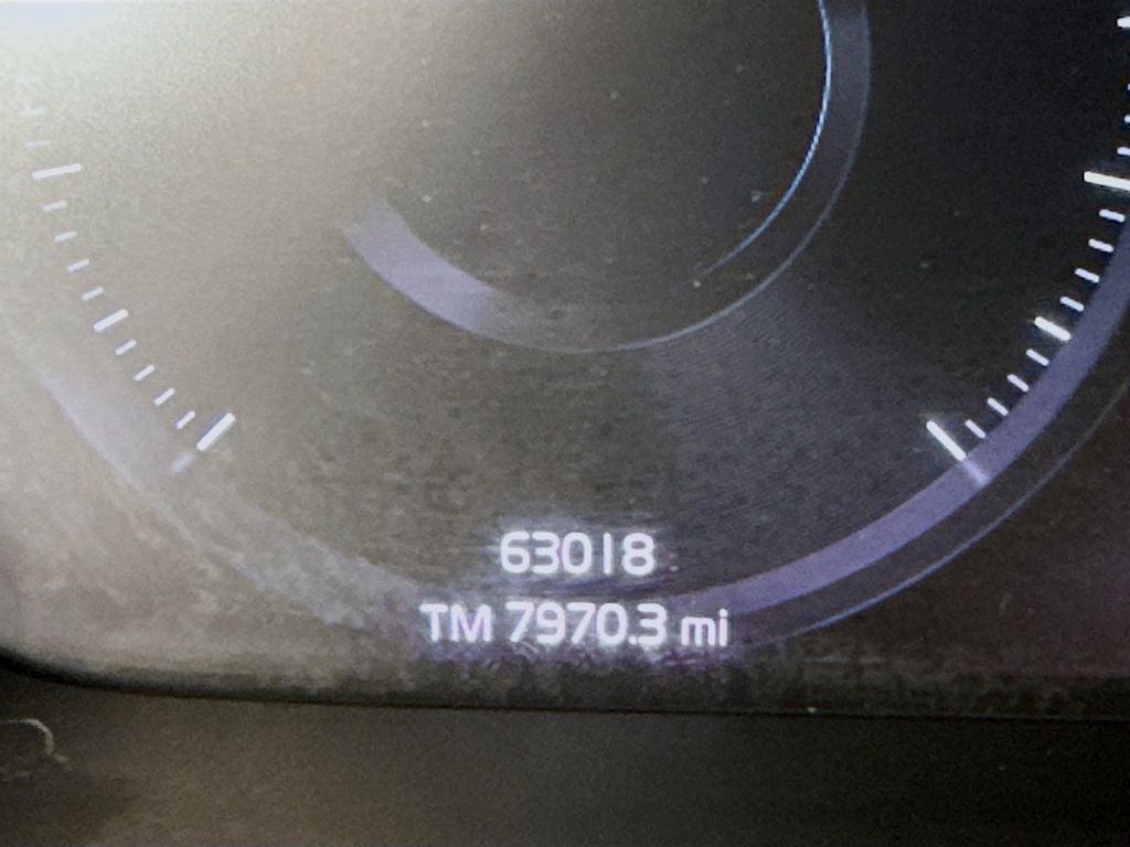 2019 Volvo XC40 Momentum