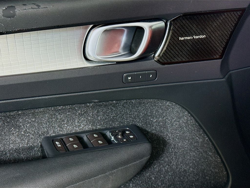 2019 Volvo XC40 Momentum