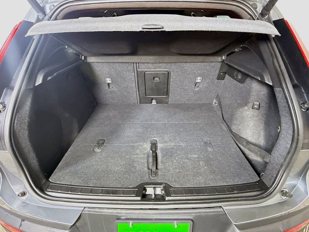 2019 Volvo XC40 Momentum