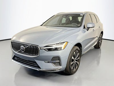 2023 Volvo XC60 B5 Plus Bright Theme