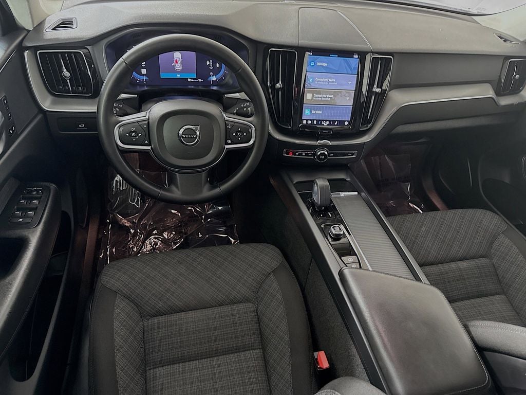 2023 Volvo XC60 B5 Core