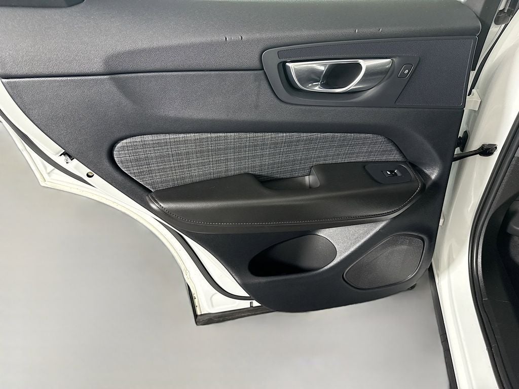 2023 Volvo XC60 B5 Core