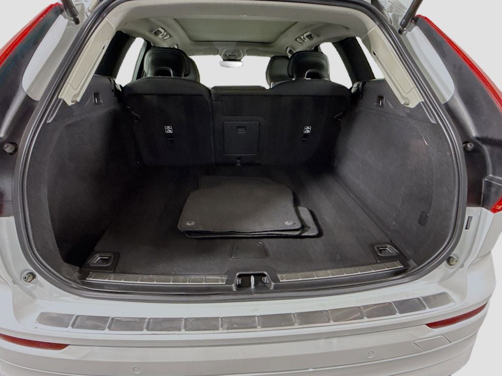 2023 Volvo XC60 B5 Core