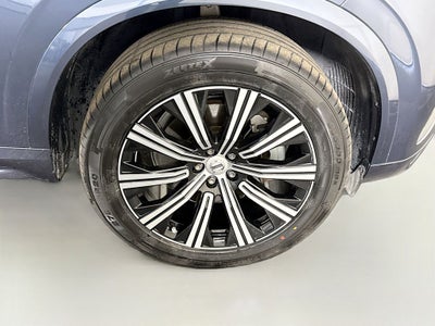 2023 Volvo XC90 B5 Core