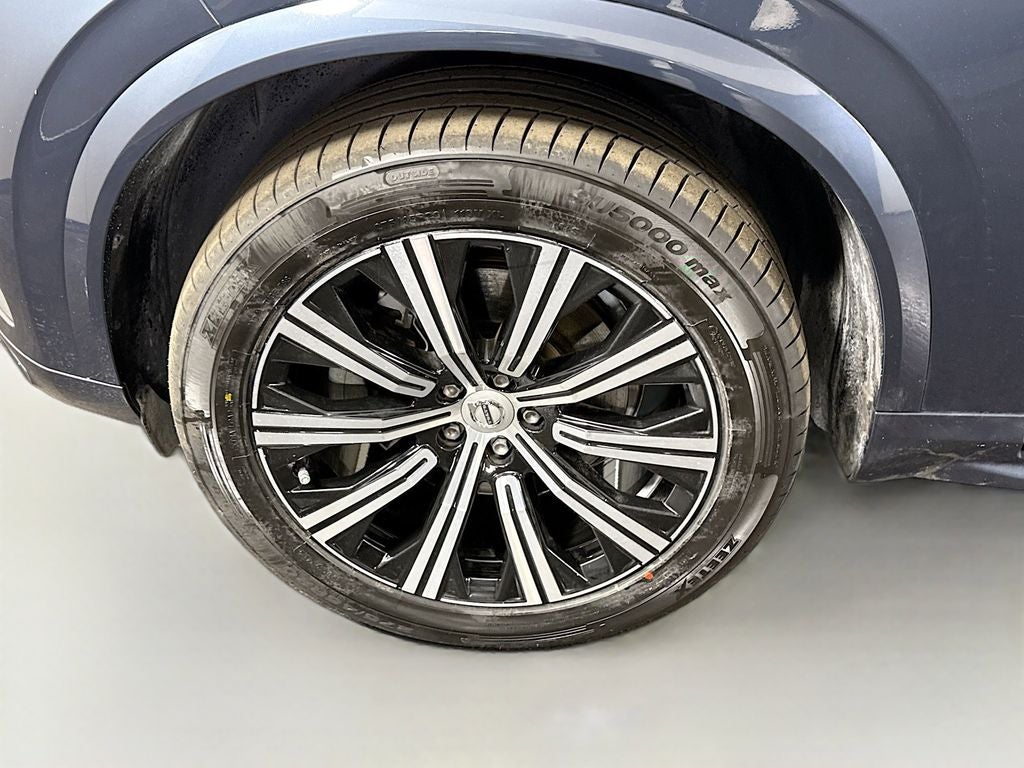 2023 Volvo XC90 B5 Core