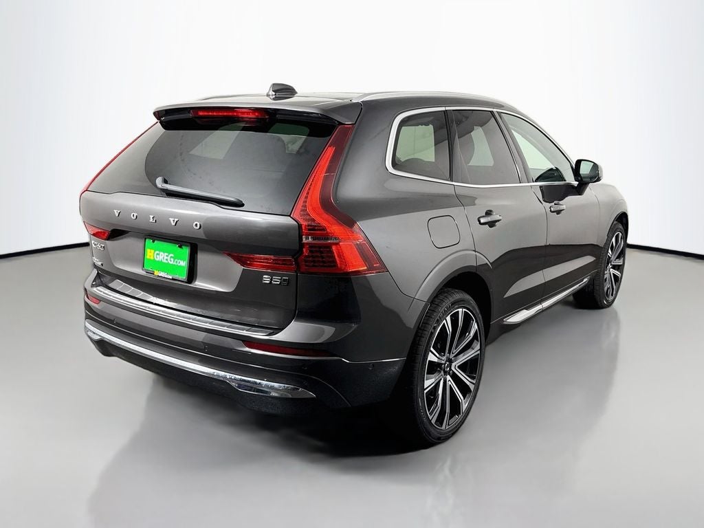 2023 Volvo XC60 B5 Ultimate Bright Theme