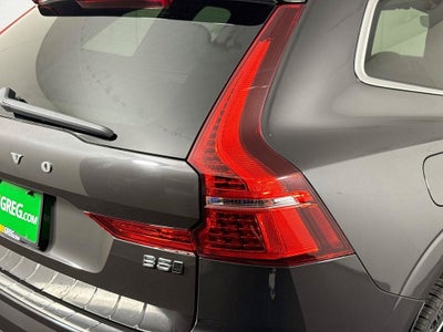 2023 Volvo XC60 B5 Ultimate Bright Theme