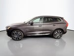2023 Volvo XC60 B5 Ultimate Bright Theme
