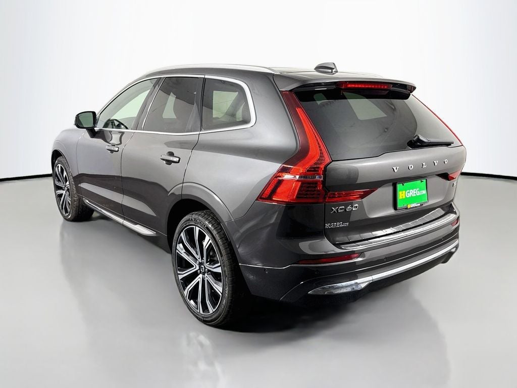 2023 Volvo XC60 B5 Ultimate Bright Theme