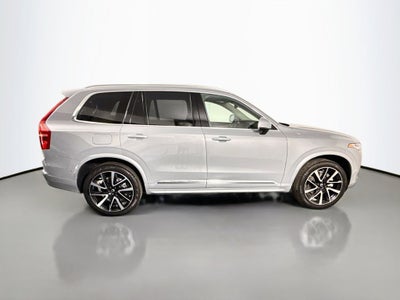 2025 Volvo XC90 B5 Plus