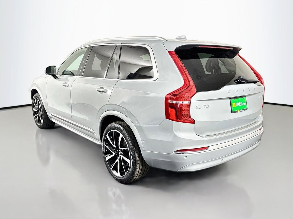 2025 Volvo XC90 B5 Plus