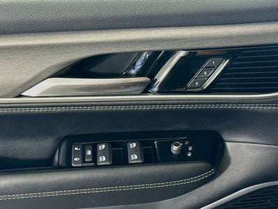 2025 Jeep Wagoneer L Series II