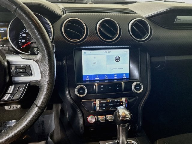 2022 Ford Mustang EcoBoost