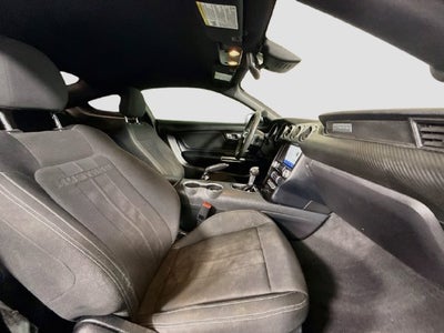 2022 Ford Mustang EcoBoost