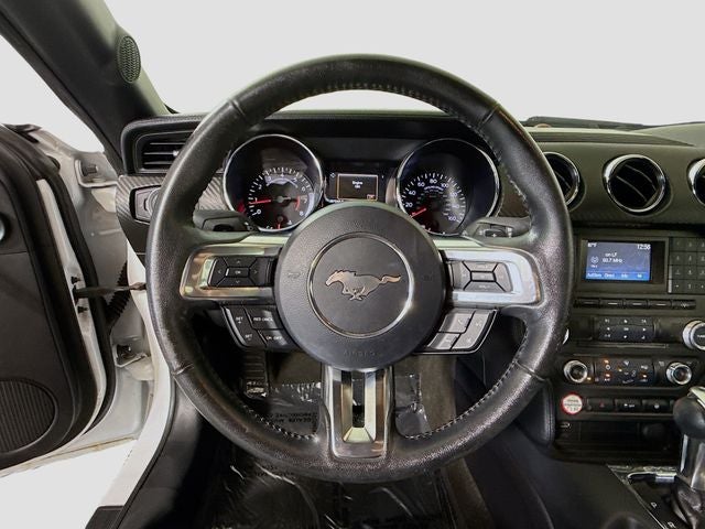 2017 Ford Mustang V6