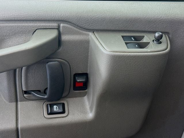 2021 Chevrolet Express 2500 Work Van Cargo