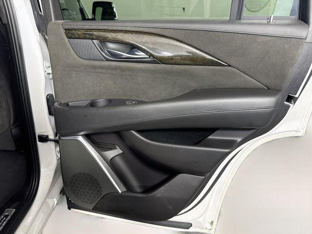2019 Cadillac Escalade Platinum Edition