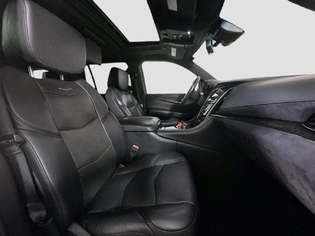 2019 Cadillac Escalade Platinum Edition