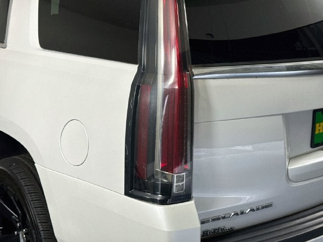 2019 Cadillac Escalade Platinum Edition