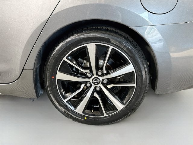 2023 Nissan Maxima SV