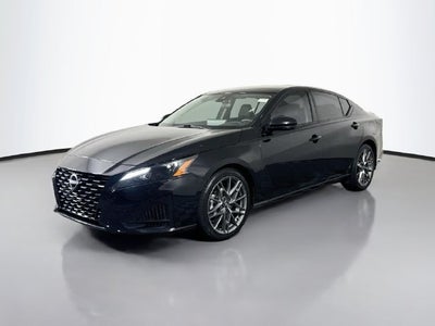 2024 Nissan Altima 2.0 SR