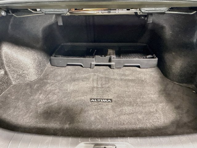 2024 Nissan Altima 2.0 SR