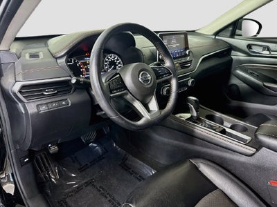 2021 Nissan Altima 2.0 SR